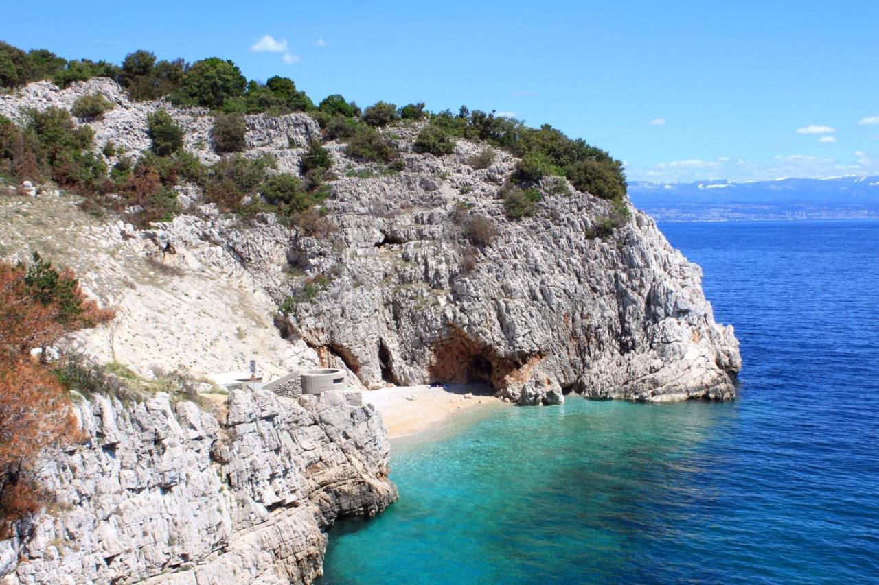 Apartments By The Sea Brsec, Opatija - 2359 מראה חיצוני תמונה